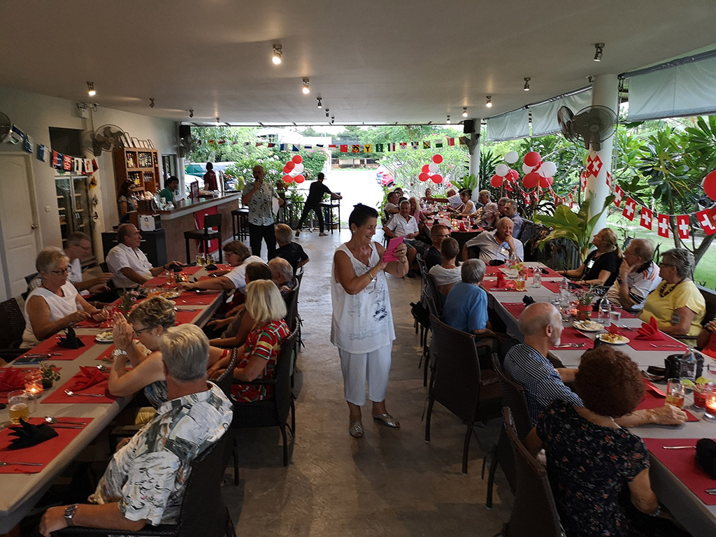 Am 5. Juni 2019 hat der CH-Treff zum zweiten Mal im Restaurant L’OCCITAN stattgefunden. Es war ein geselliger und gemütlicher Anlass, der gut in Erinnerung